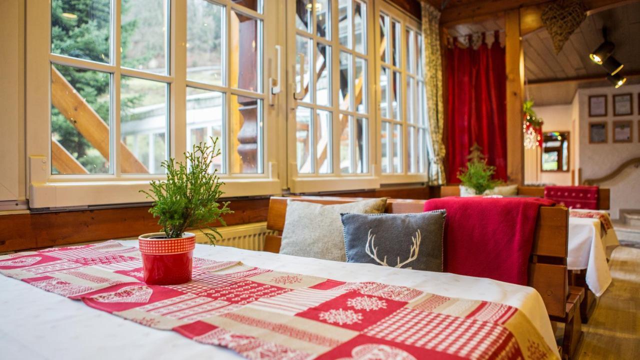 Landhotel Untere Kapfenhardter Muehle Unterreichenbach Экстерьер фото