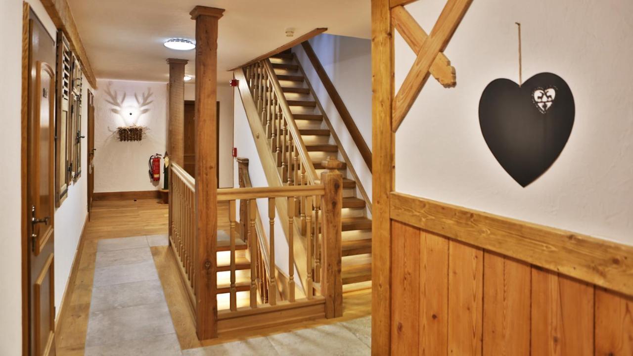 Landhotel Untere Kapfenhardter Muehle Unterreichenbach Экстерьер фото