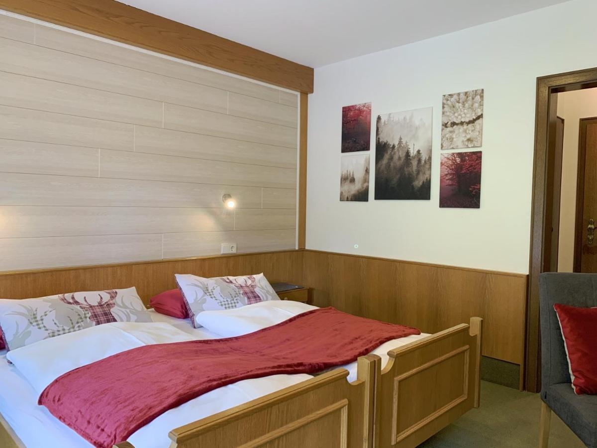 Landhotel Untere Kapfenhardter Muehle Unterreichenbach Экстерьер фото