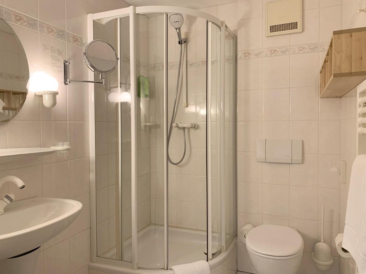 Landhotel Untere Kapfenhardter Muehle Unterreichenbach Экстерьер фото