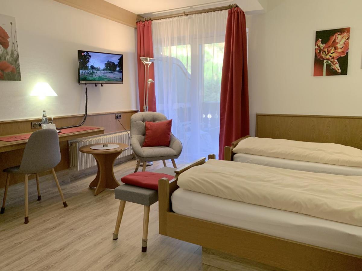 Landhotel Untere Kapfenhardter Muehle Unterreichenbach Экстерьер фото