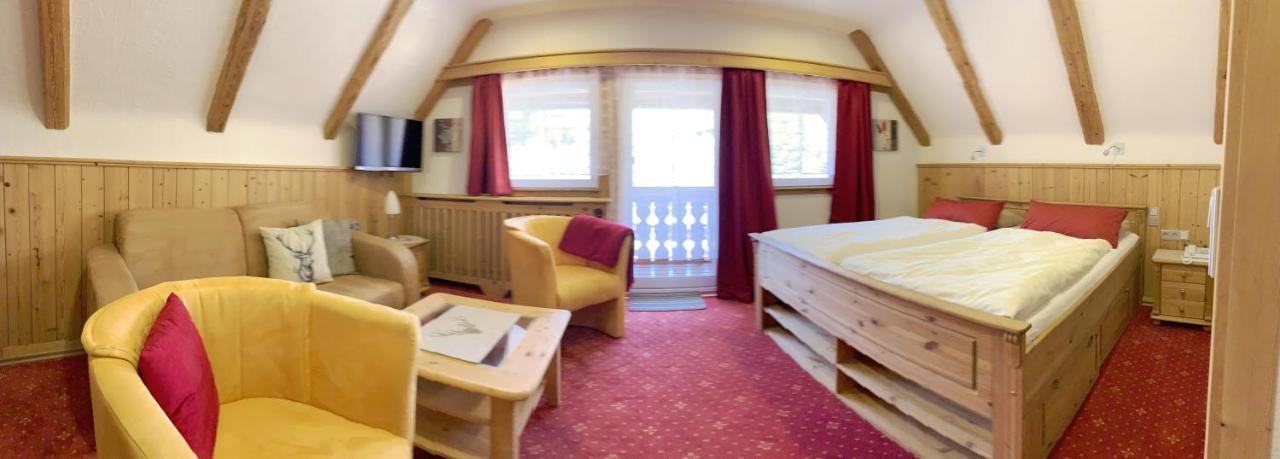 Landhotel Untere Kapfenhardter Muehle Unterreichenbach Экстерьер фото