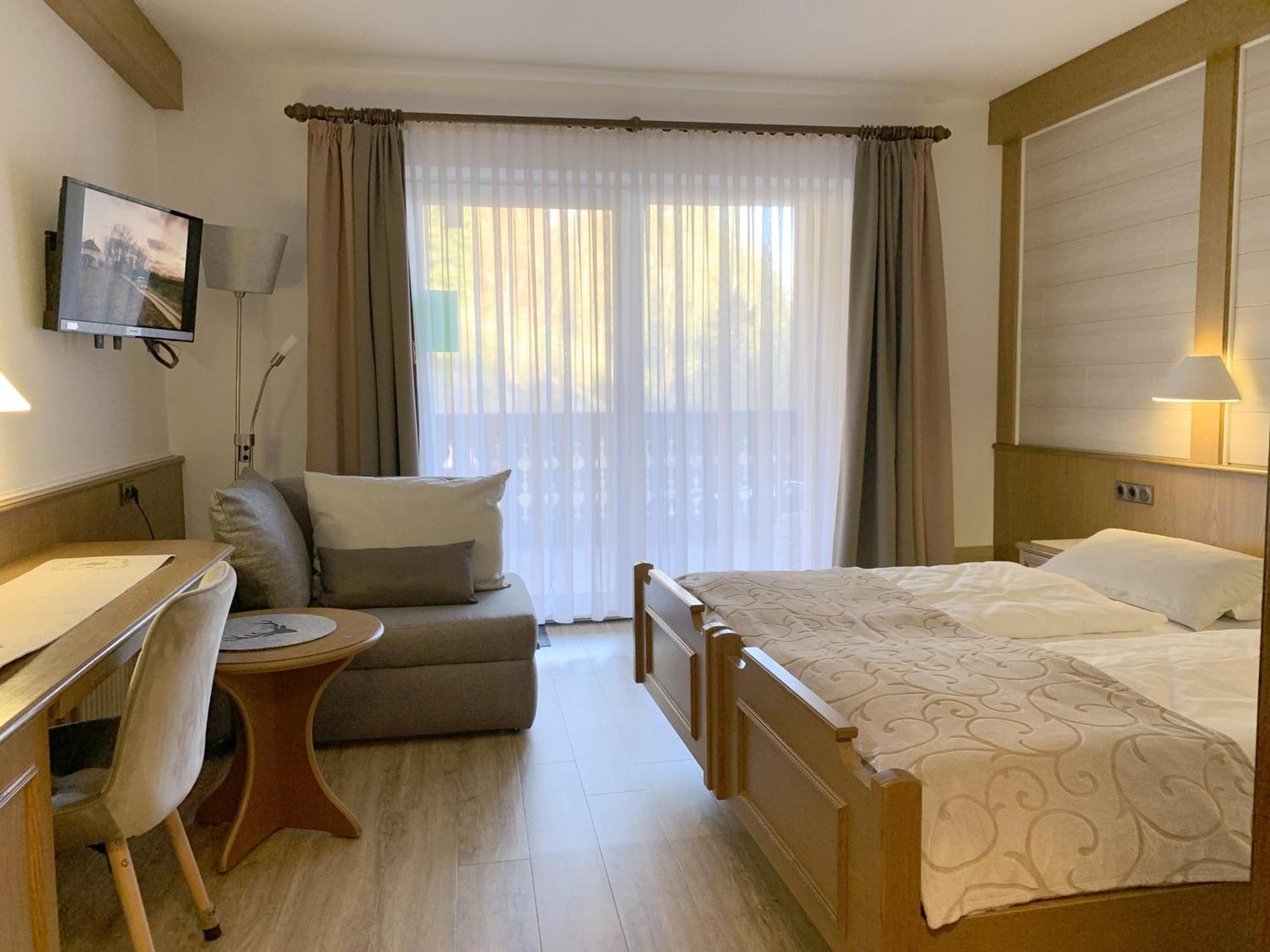 Landhotel Untere Kapfenhardter Muehle Unterreichenbach Экстерьер фото
