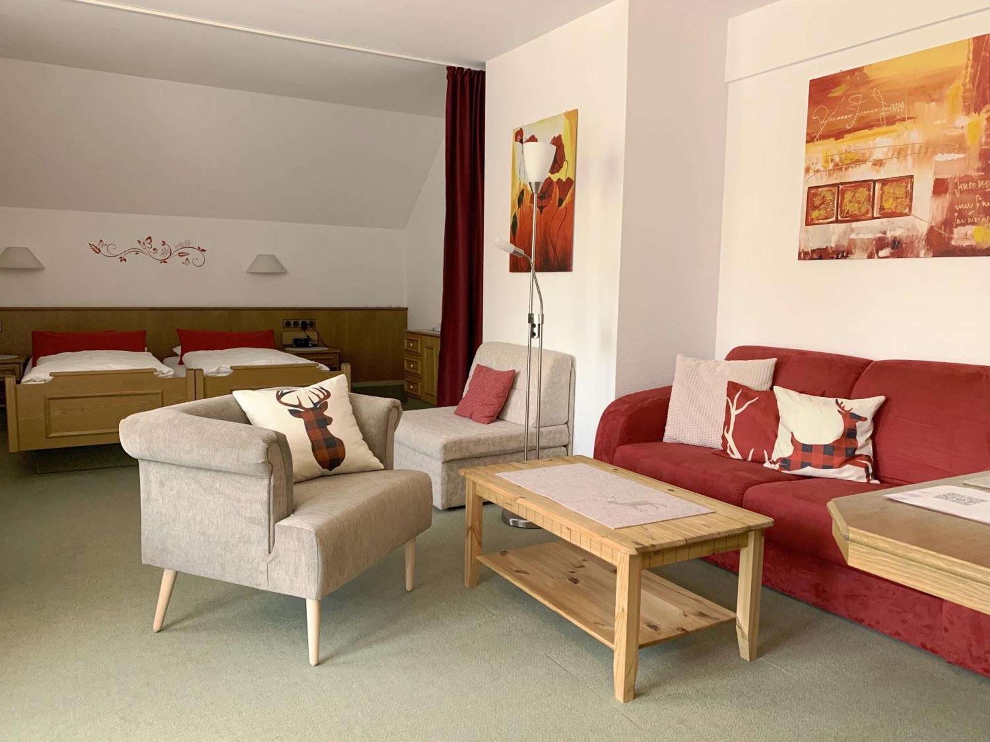 Landhotel Untere Kapfenhardter Muehle Unterreichenbach Экстерьер фото