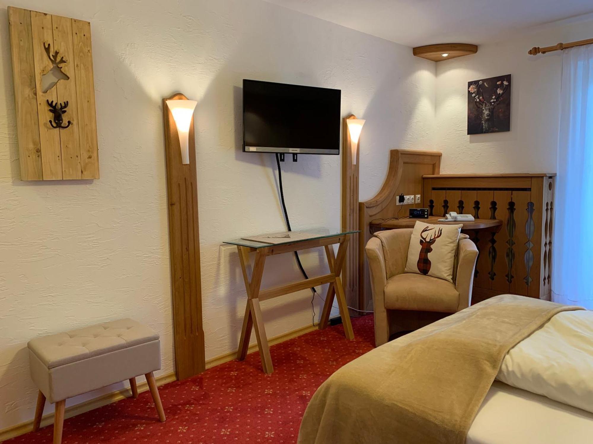 Landhotel Untere Kapfenhardter Muehle Unterreichenbach Экстерьер фото